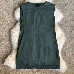 🔥 SALE! BCBG Emerald faux suede/mixed media dress